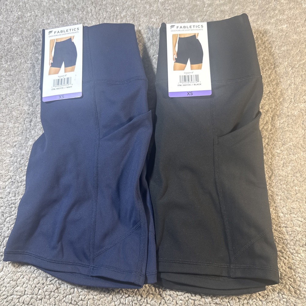 Bundle of 2 Fabletics Women's Bike Shorts - Navy Blue/Black - XS lot of 2 NWT